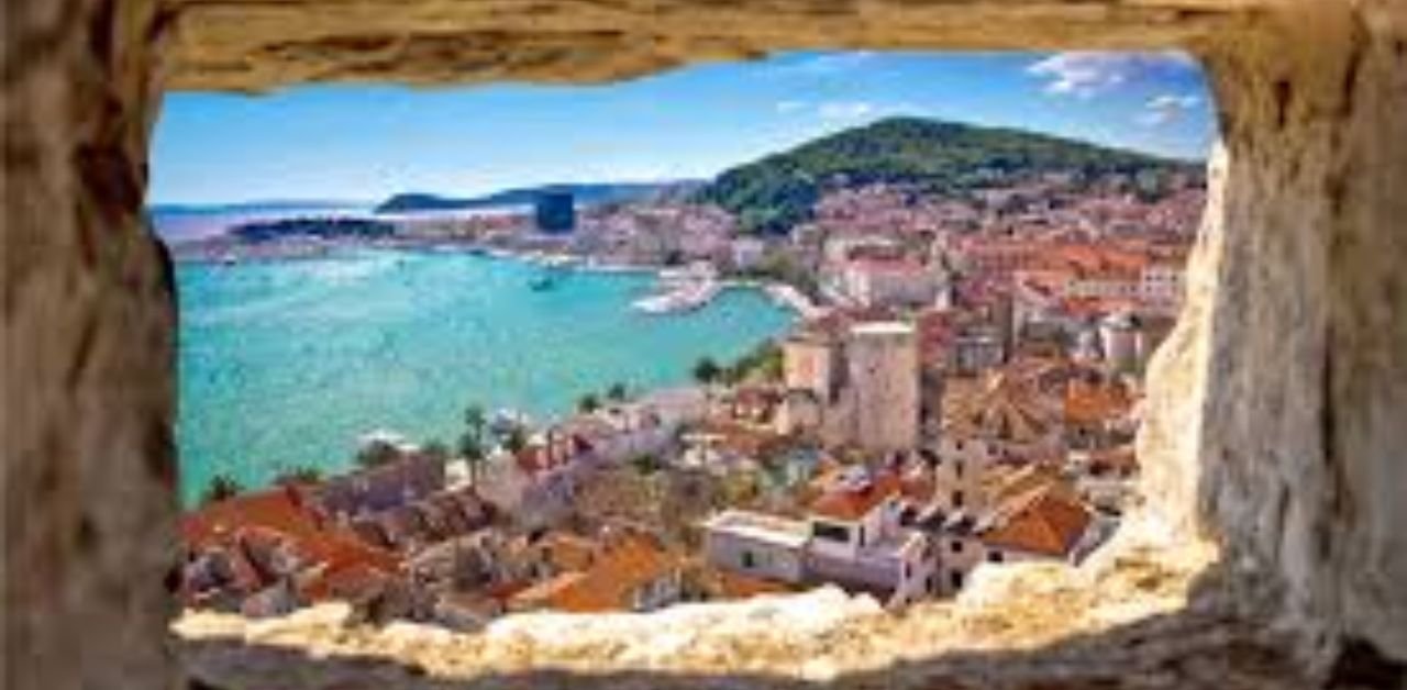 EasyJet Split Office in Croatia